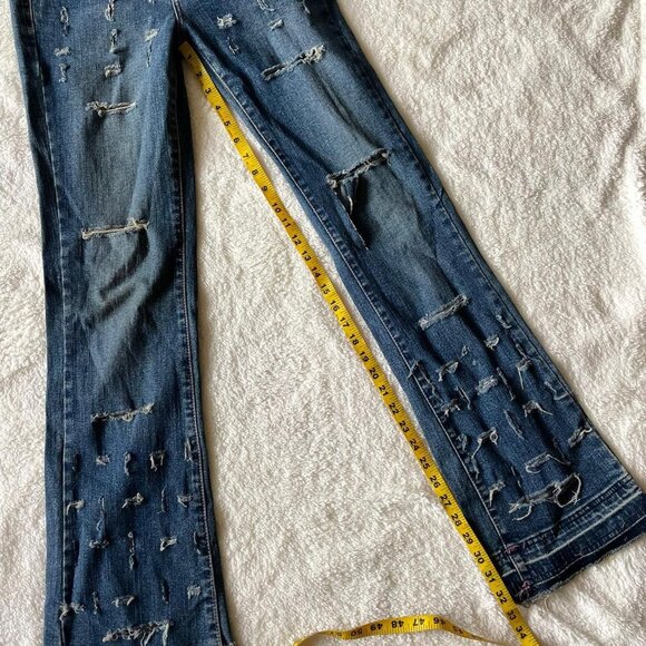 Vintage Bubblegum Distressed Low Rise Flare Jeans - Picture 7 of 8